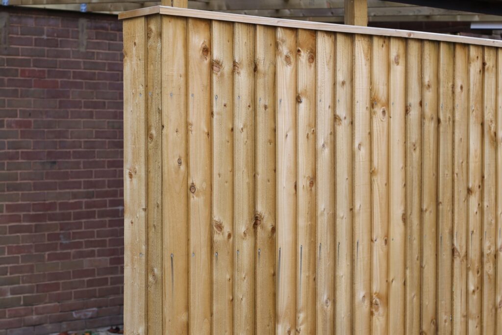 Professional Fencing near Wakefield